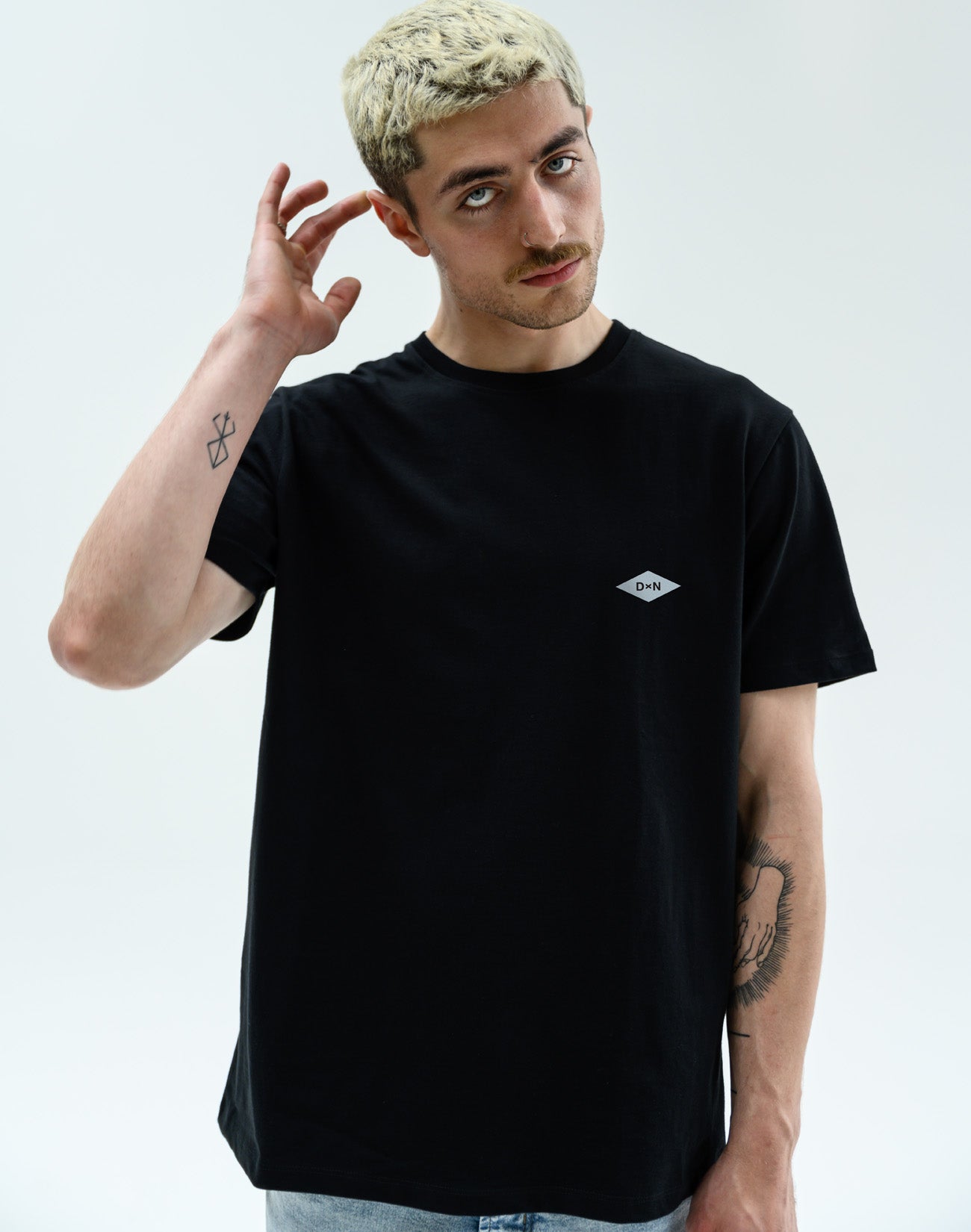 Heavyweight SS Print Tee Black | Crosses II